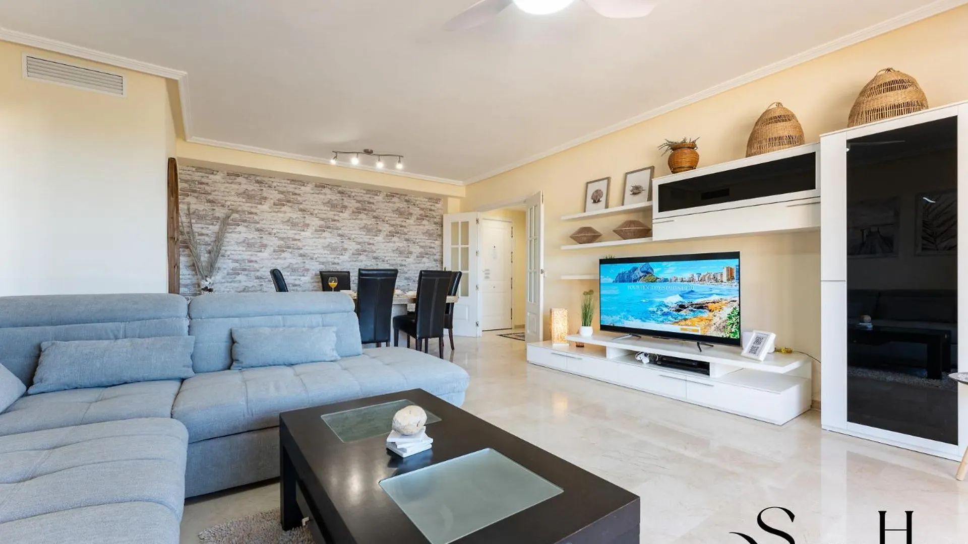 Terrace Of Paradise, 2 Bed 2 Bath, Parking, Pool Benalmádena