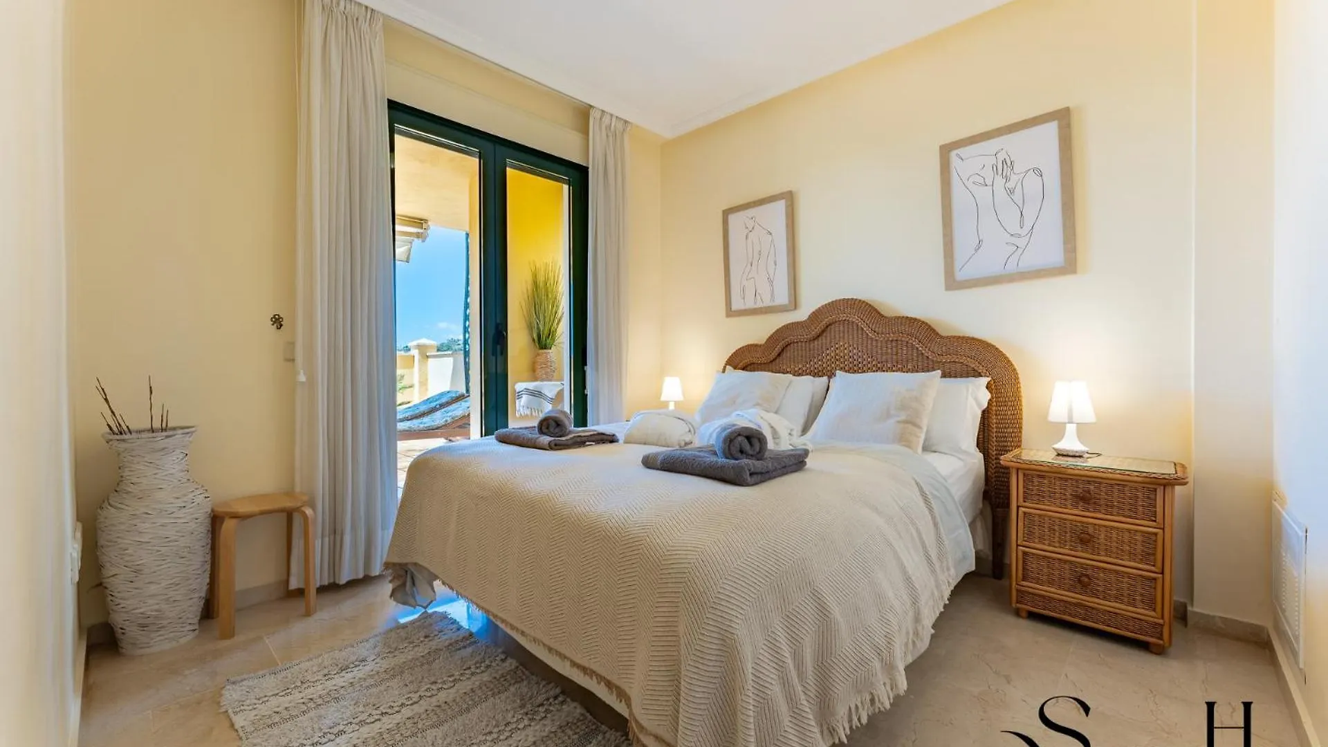 Apartment Terrace Of Paradise, 2 Bed 2 Bath, Parking, Pool Benalmádena
